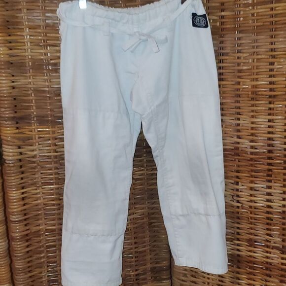 On The Mat Jui Jitsu Maui Gi Set Kids - Picture 8 of 14